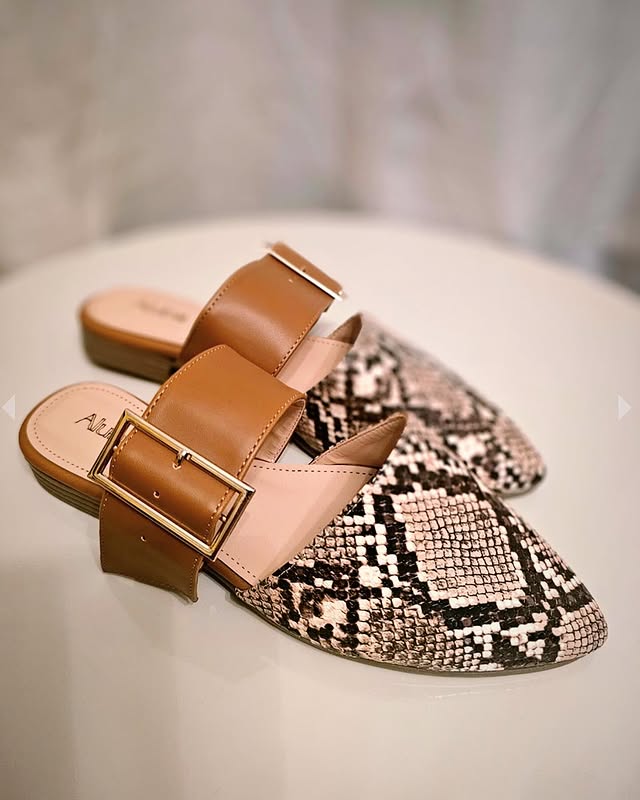 Flat Animal Print Hebilla