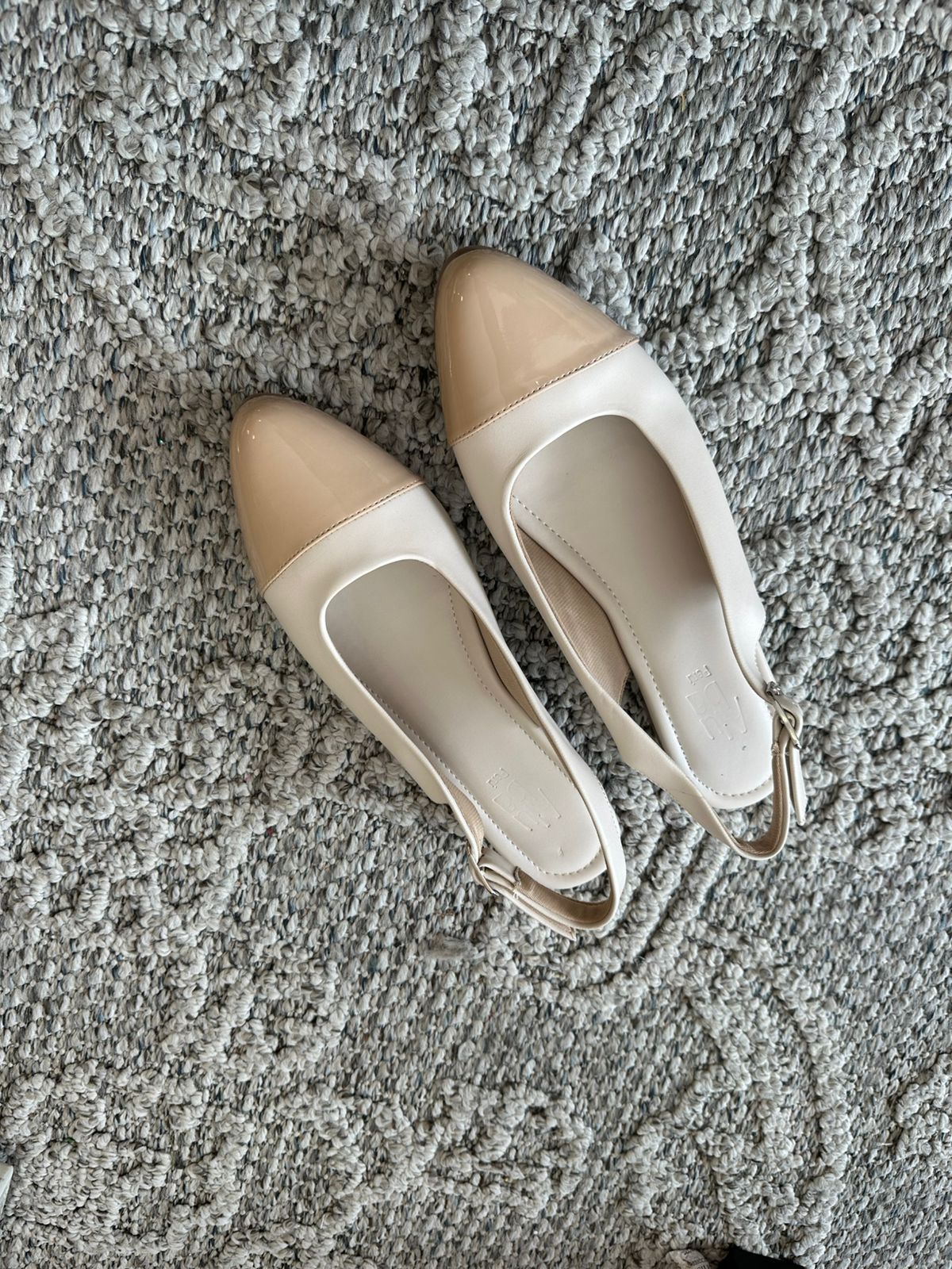 Mary punta color Slingbacks