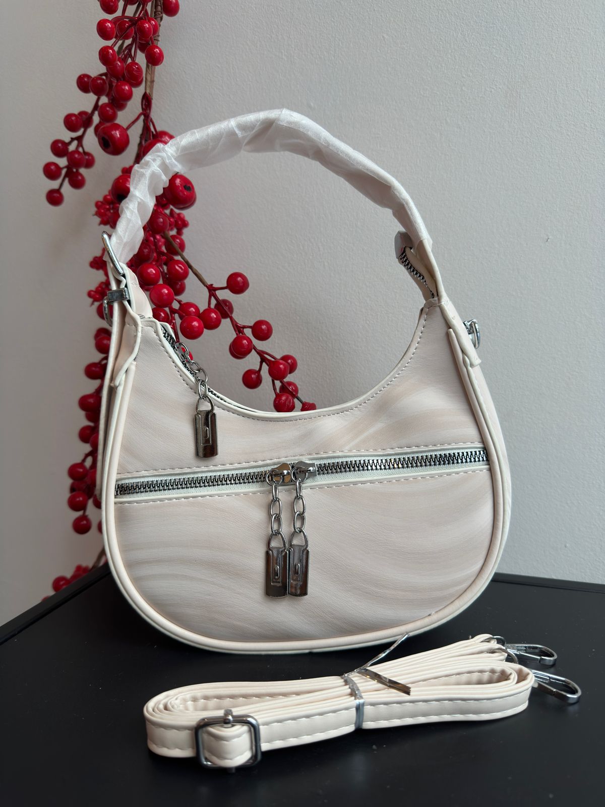 6802-35 Crossbody