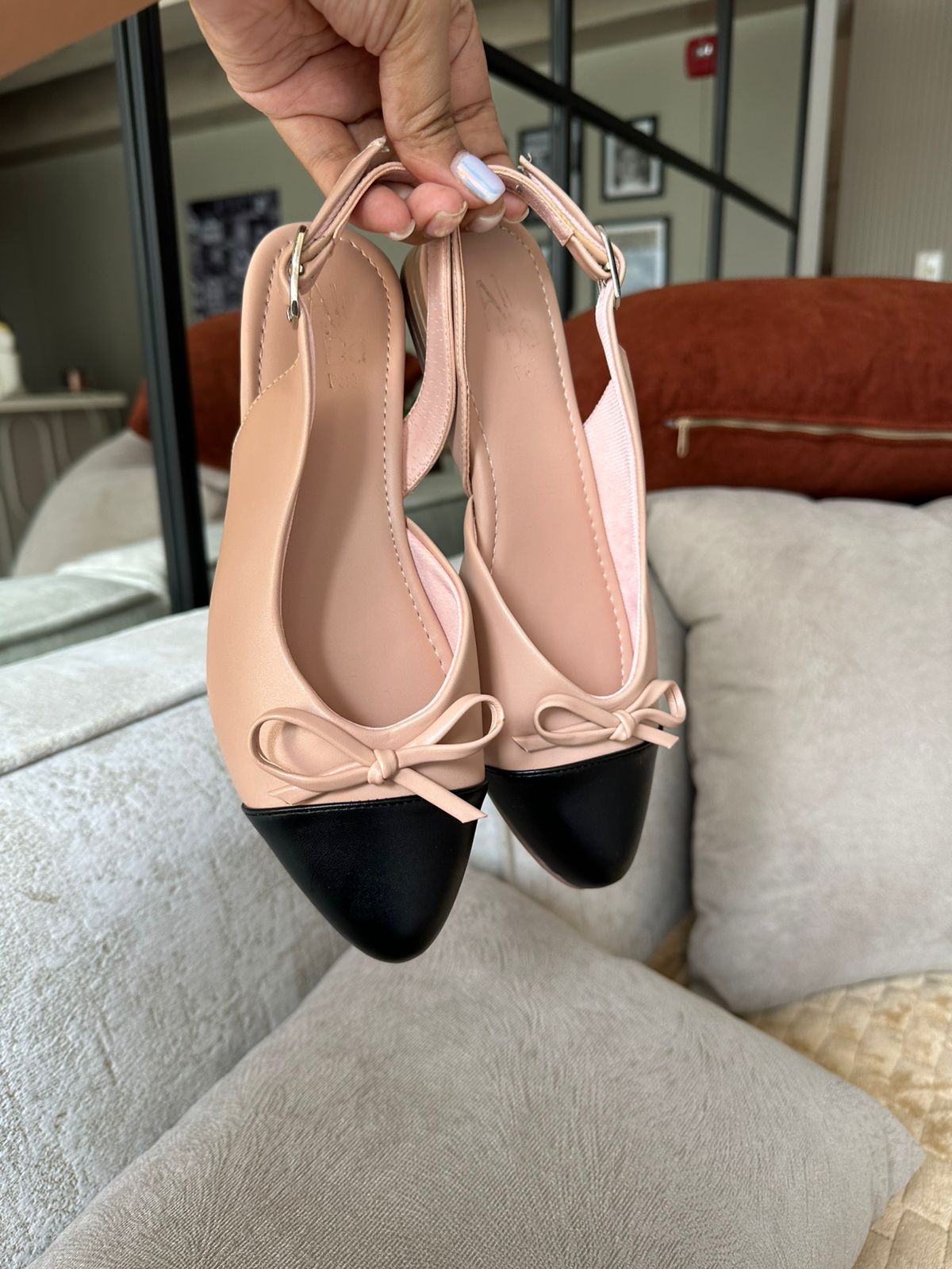 Mary lazo Slingback