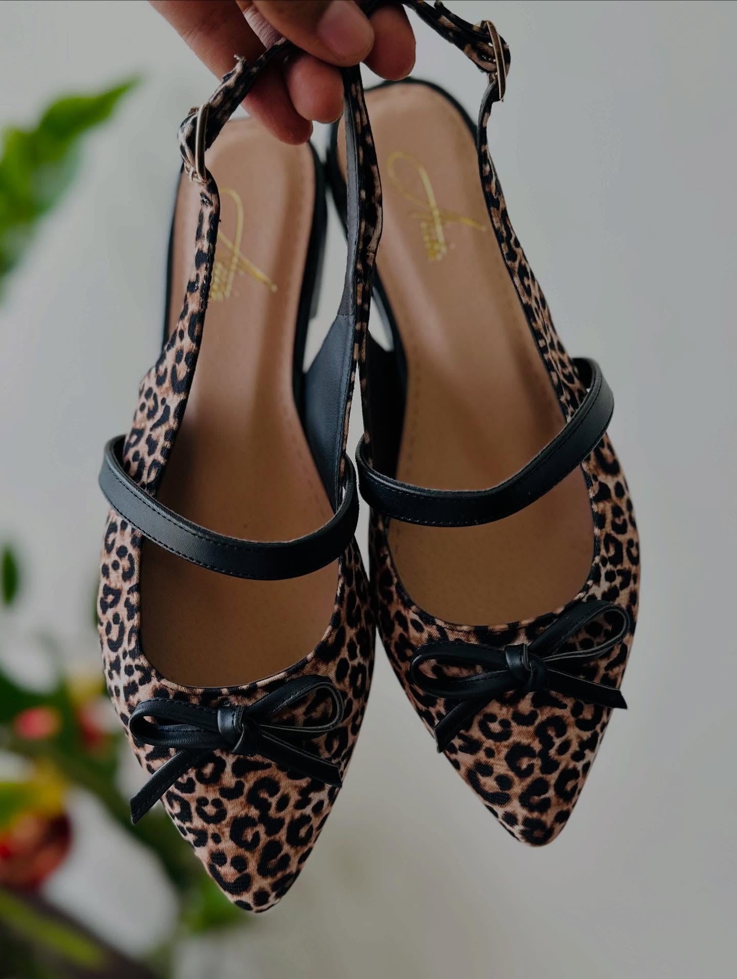 Sandalia animal print