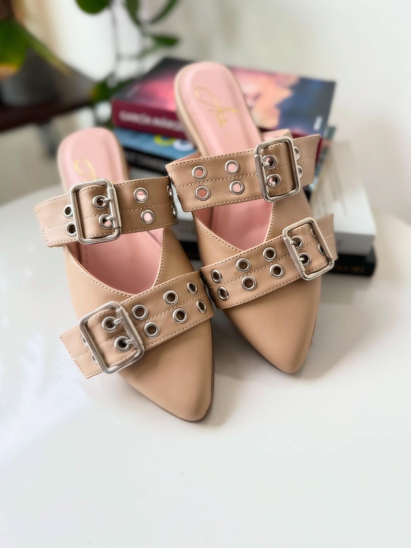 Flat Tachas