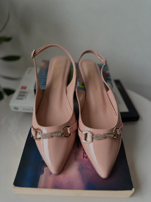 Sandalias Charol Aplique