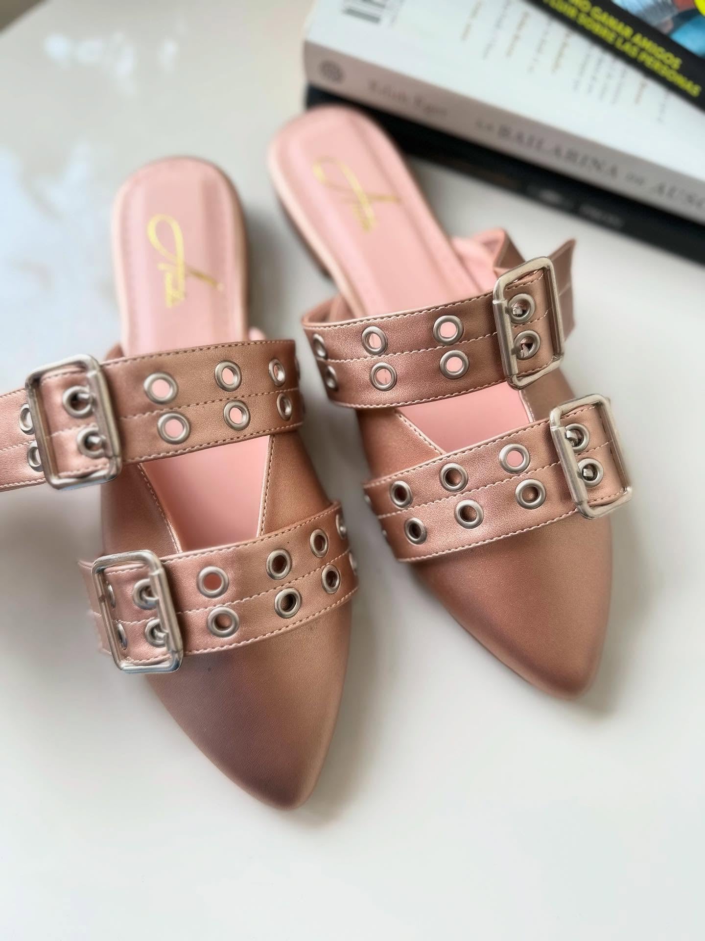 Flat Tachas