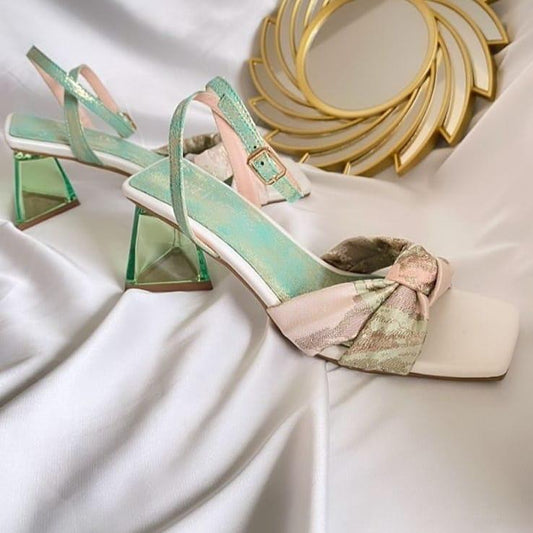 Thalia Tacones