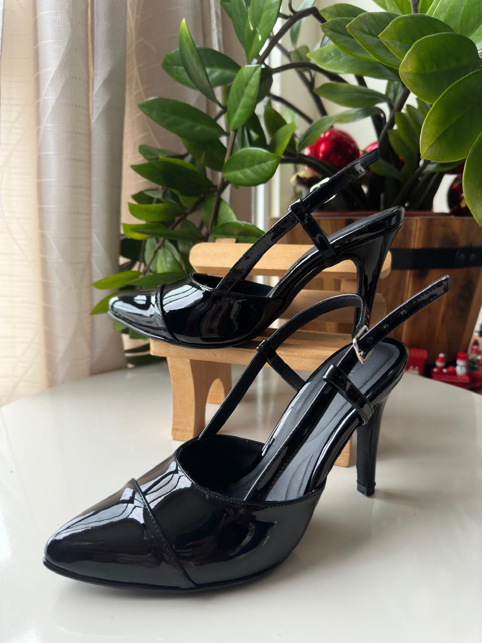 Coketa Charol Tacones