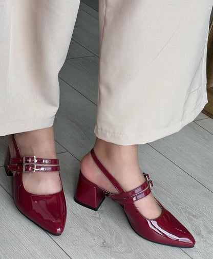 María charol tacones