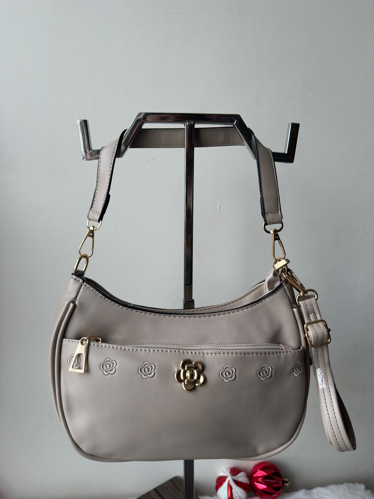 2505 Crossbody