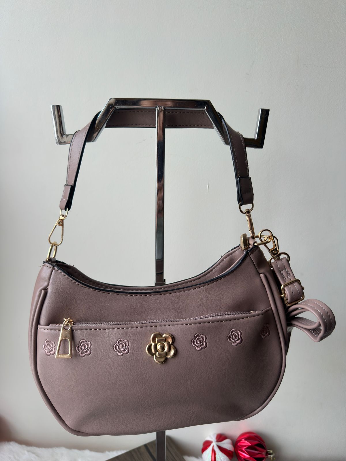 2505 Crossbody