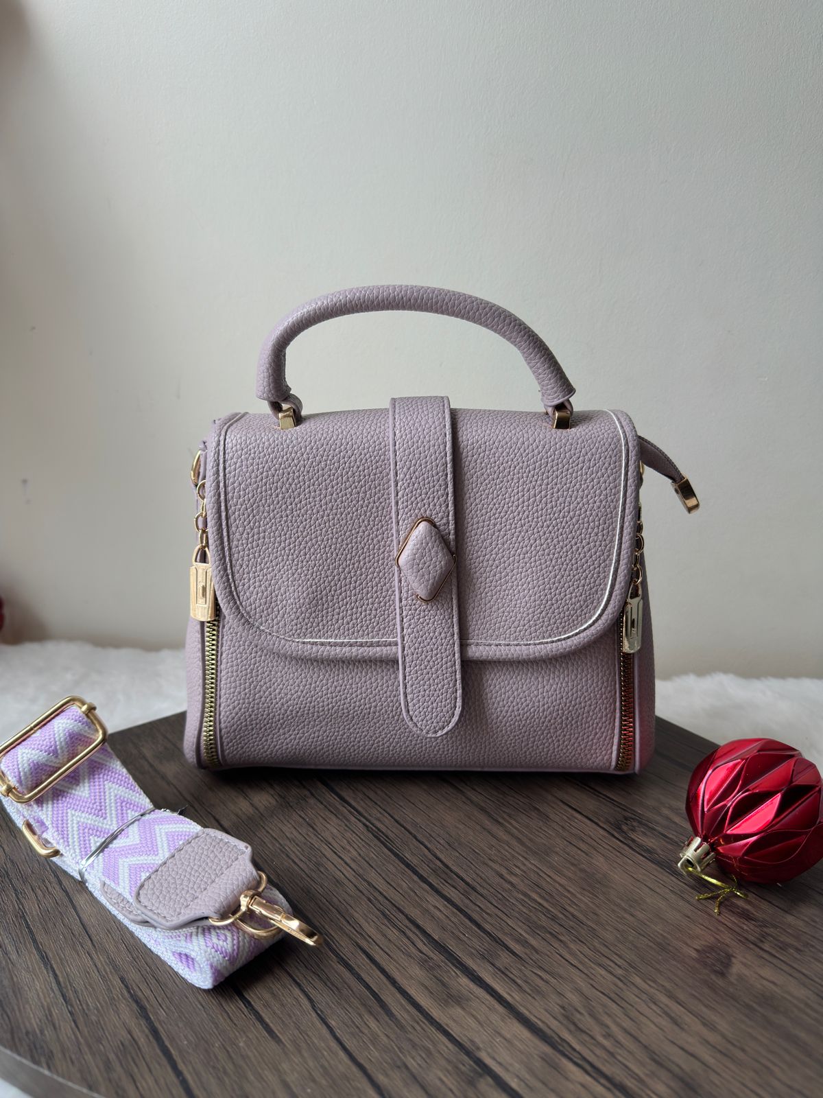 880-1 Crossbody