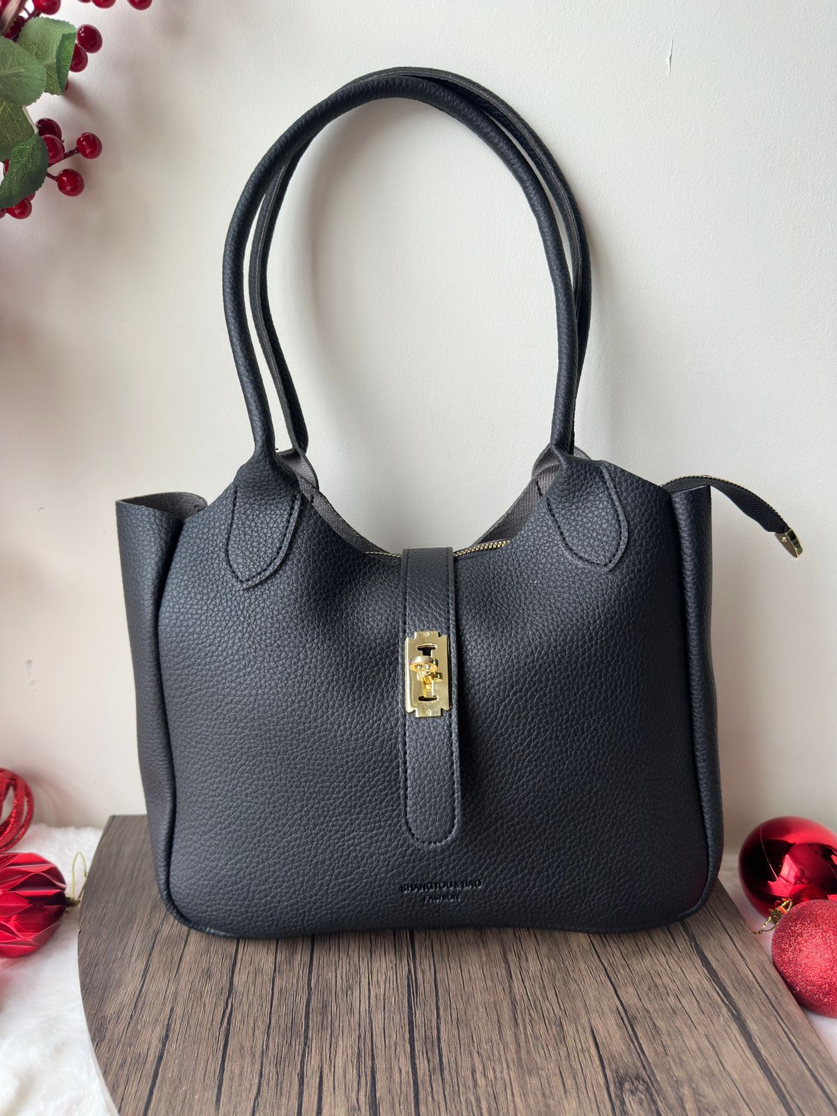 7043 Cartera