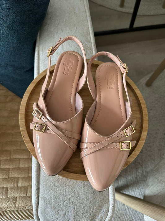Cecilia charol Slingback