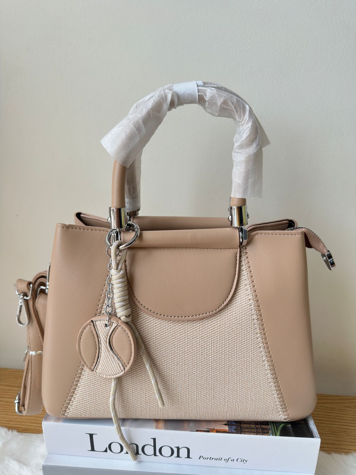 Camila Rosa Cartera Y861