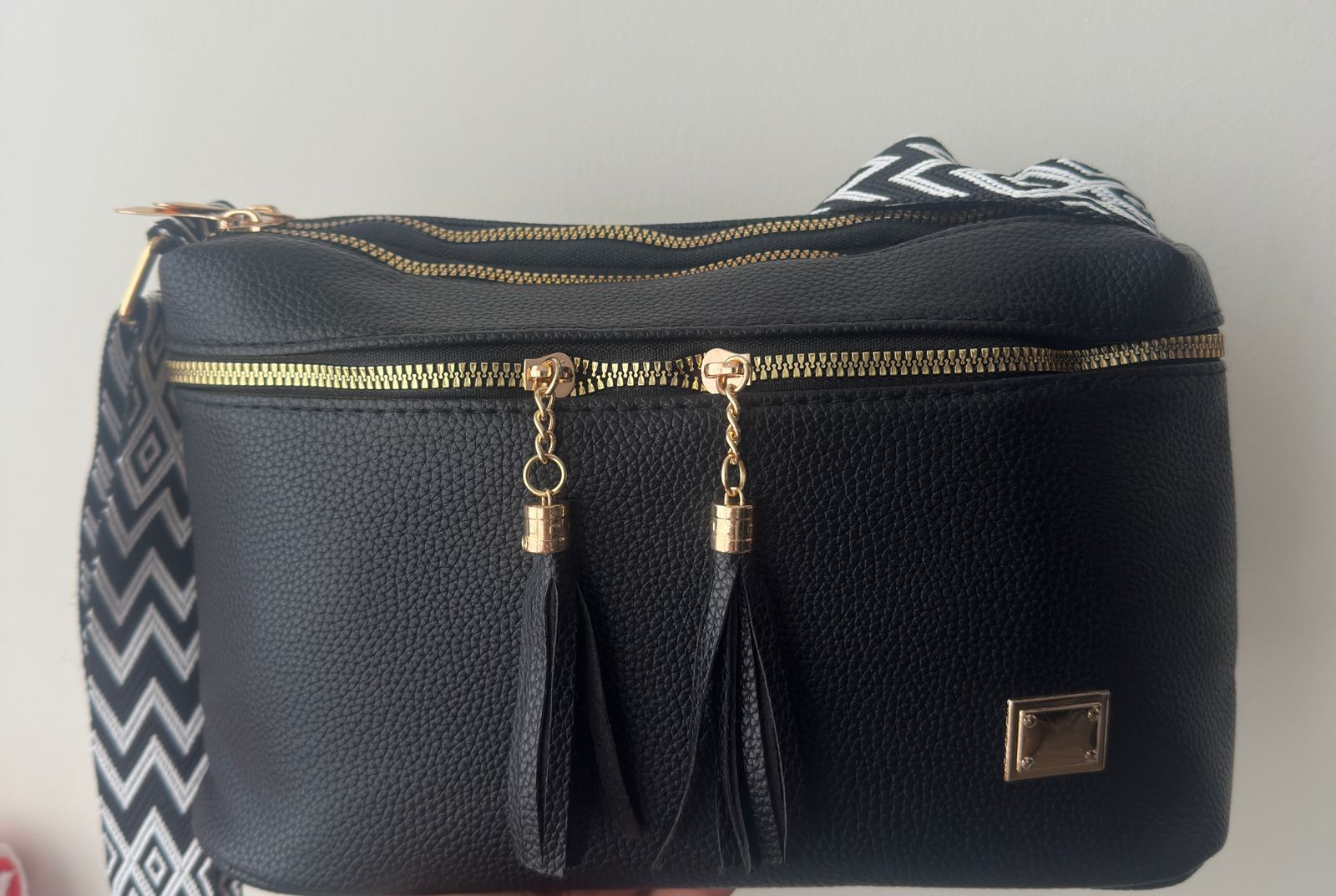 8338 Carteras