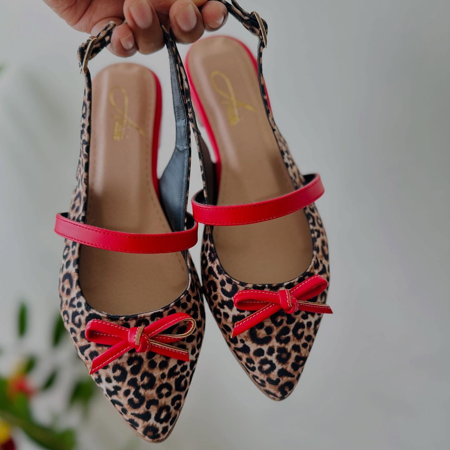 Sandalia animal print